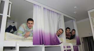 Гостиница Hostel Friday Казань Спальное место на двухъярусной кровати в общем номере для мужчин-13